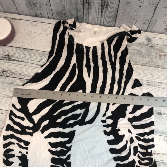 Victoria’s Secret Zebra Racerback Tank Medium - Picture 5 of 8